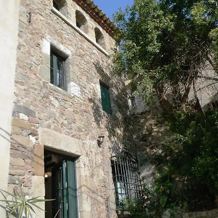 Beautiful In With Kitchen Holiday home *