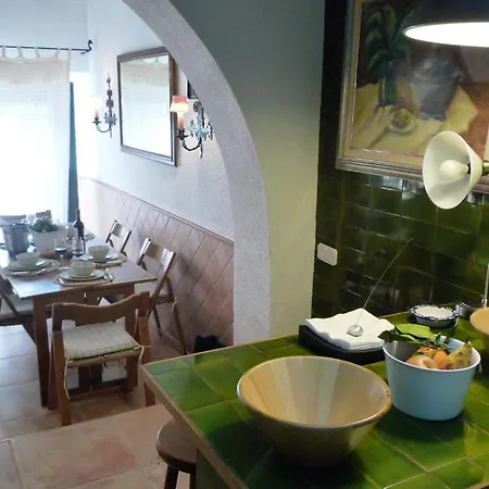 Holiday home Beautiful In With Kitchen *